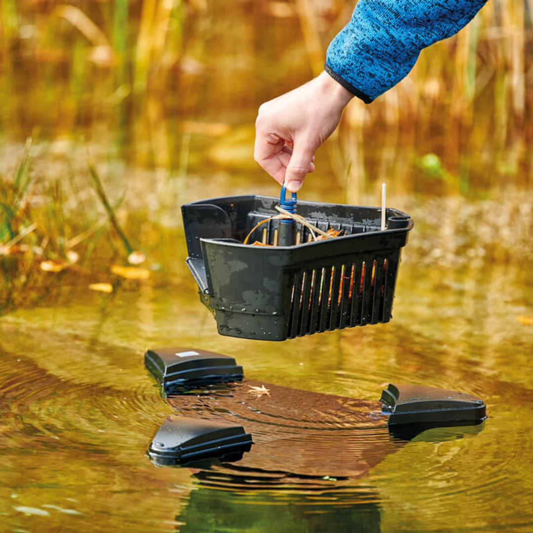 OASE SwimSkim 25 (clean pond surface)