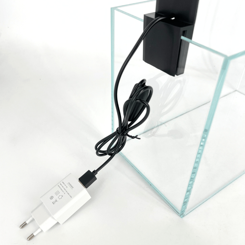 UP AQUA CA-L9 Multi-Function Clip Light w/ USB plug