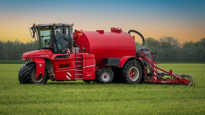 machinery, farmer, field tillage, agricultural vehicle, manure injection, manure transport, agricultural machine, landscape,