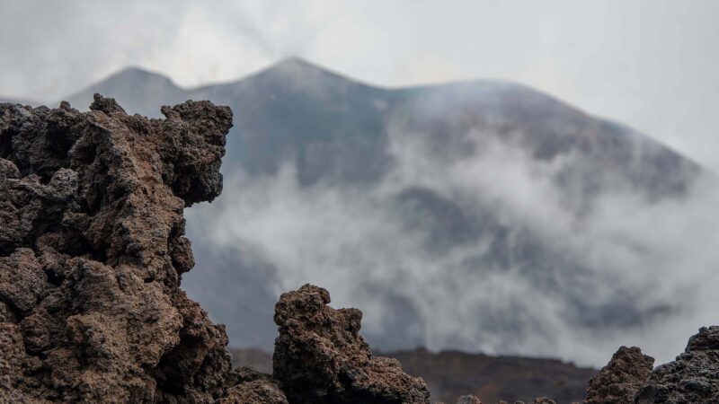volcano, lava rock, lava flow, etna, sicily, italy, mountain, lava, nature, crater, active, sulfur, karg, rock, volcanic rock