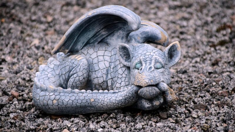 dragon, figure, mythical creatures, fantasy, stone figure, asleep, sleeping dragon, front yard, garden figure, beautiful, sma