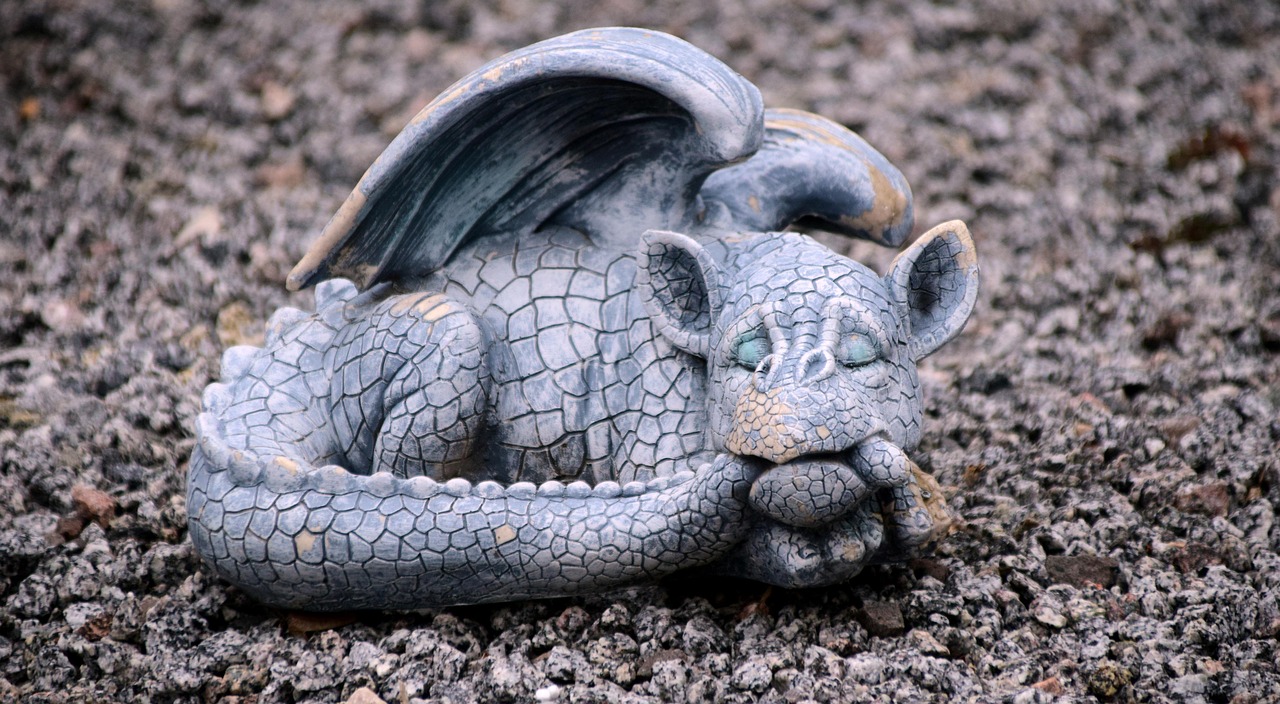 dragon, figure, mythical creatures, fantasy, stone figure, asleep, sleeping dragon, front yard, garden figure, beautiful, sma